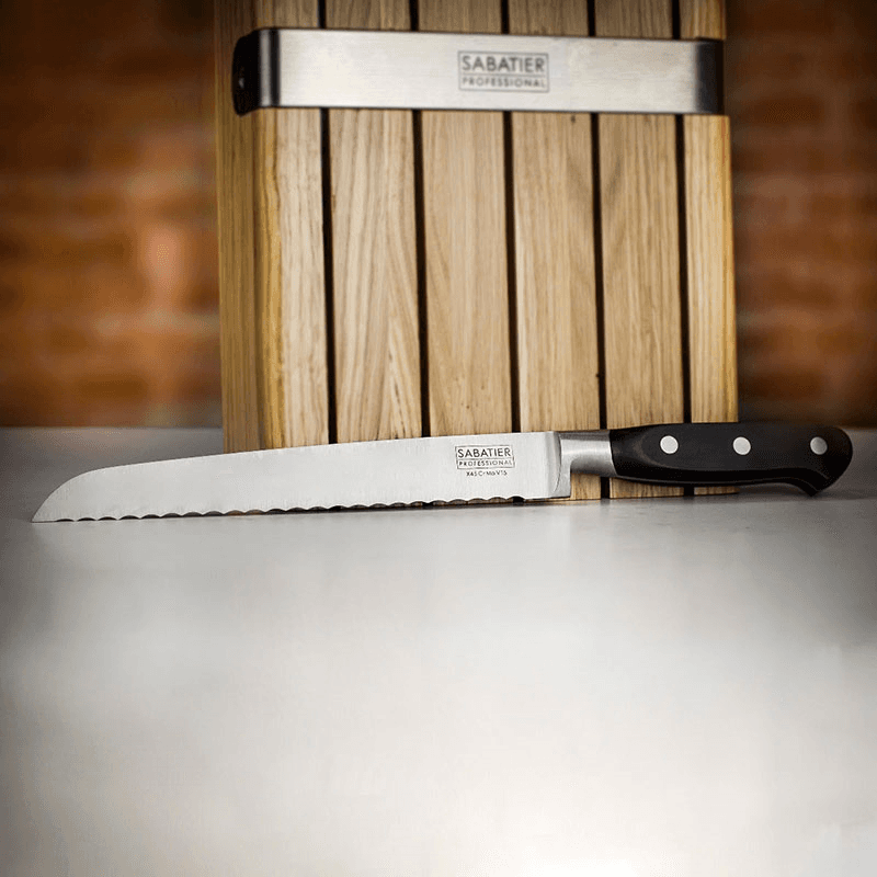 Knife Block, Oak with 5 Sabatier Knives