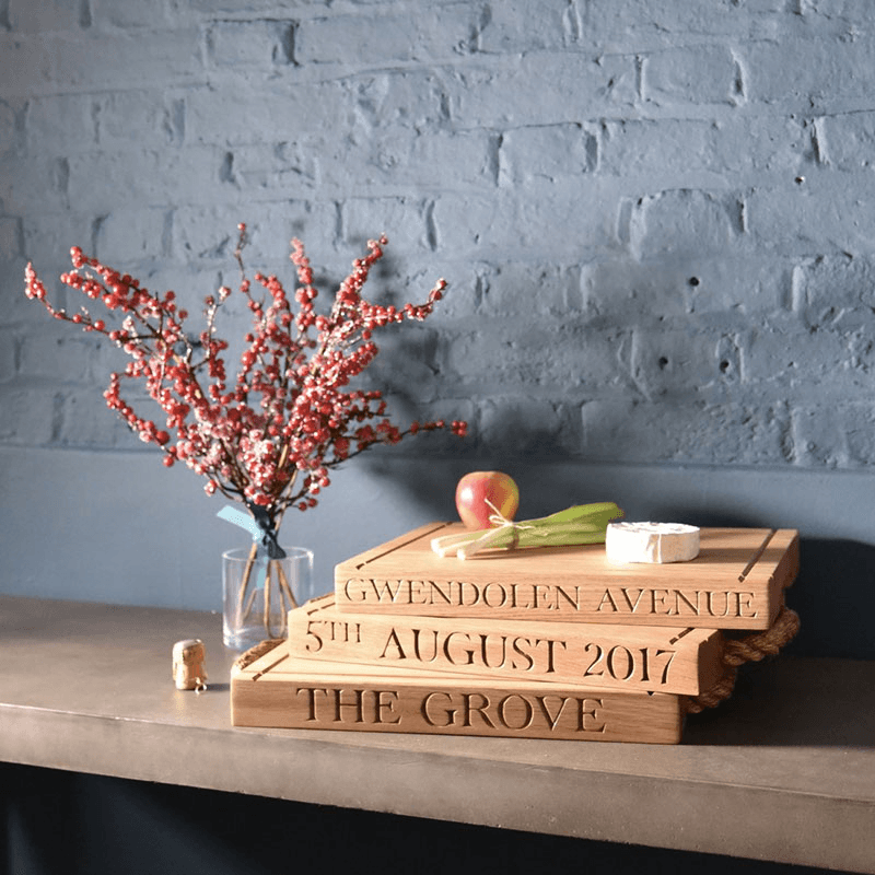 Personalised thin rectangular board with rope handles, 40 x 30 x 3.5cm, Oak