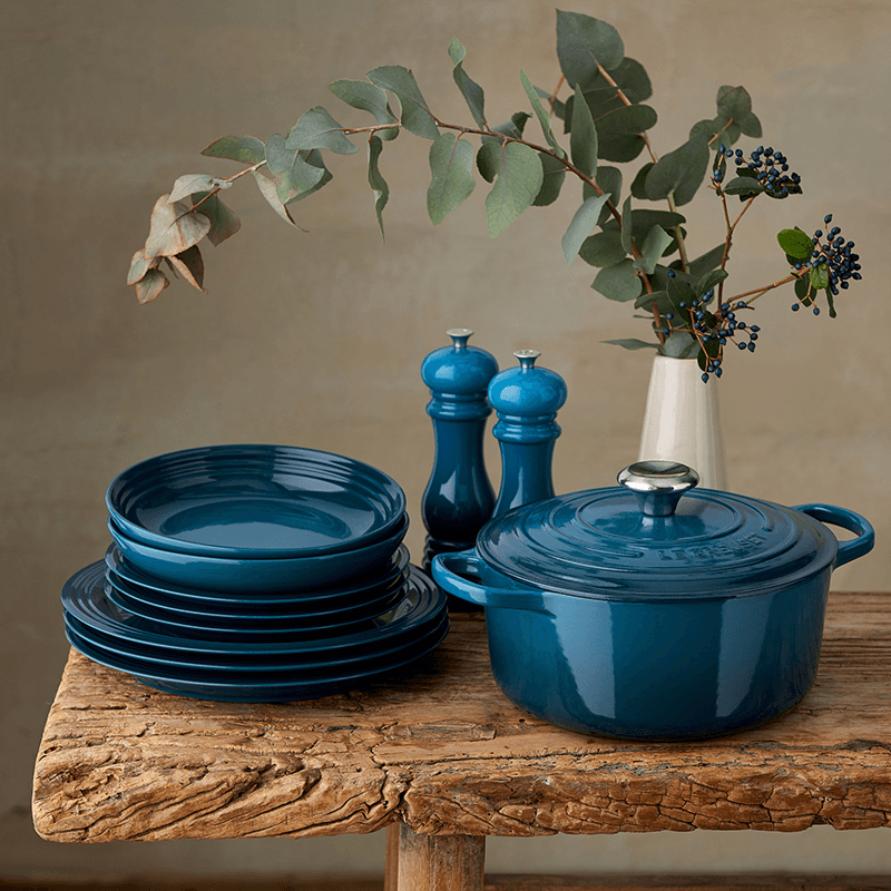 Signature Cast Iron Round casserole, Dia24cm - 4.2L, Deep Teal