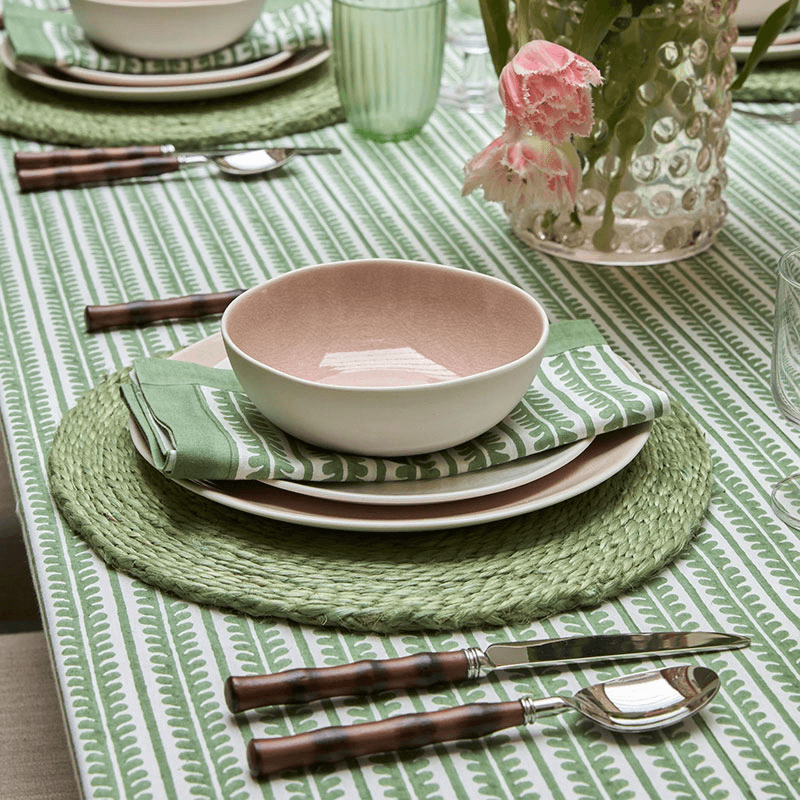 Bel Tablecloth, 250 x 170cm, Green
