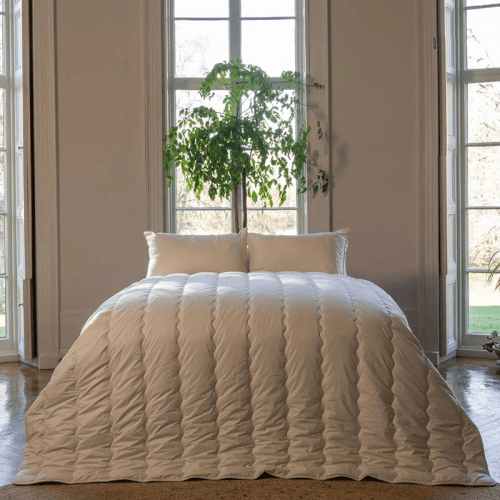 Image showing the Cashmere & Wool All Year Round Duvet product.