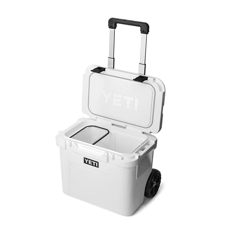 Roadie 32 Cooler, White
