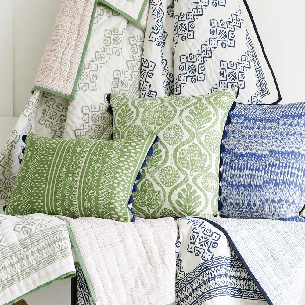 Oakleaves Cushion, 50 x 50cm, Bright Green
