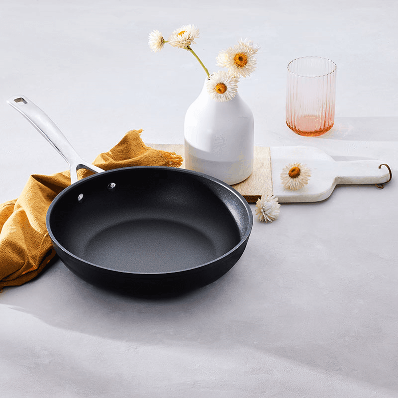 Toughened Non-Stick Deep frying pan, 24cm