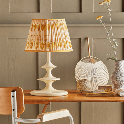 Image showing the Squiffle Table Lamp, H42cm, White Lacquered Wood product.