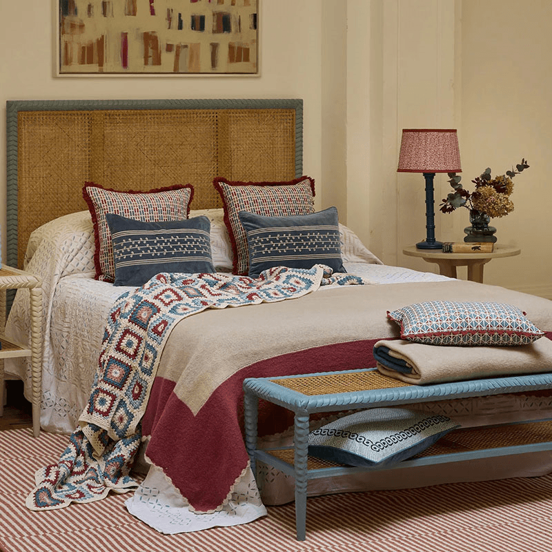 Pavillion Ottoman, Blue