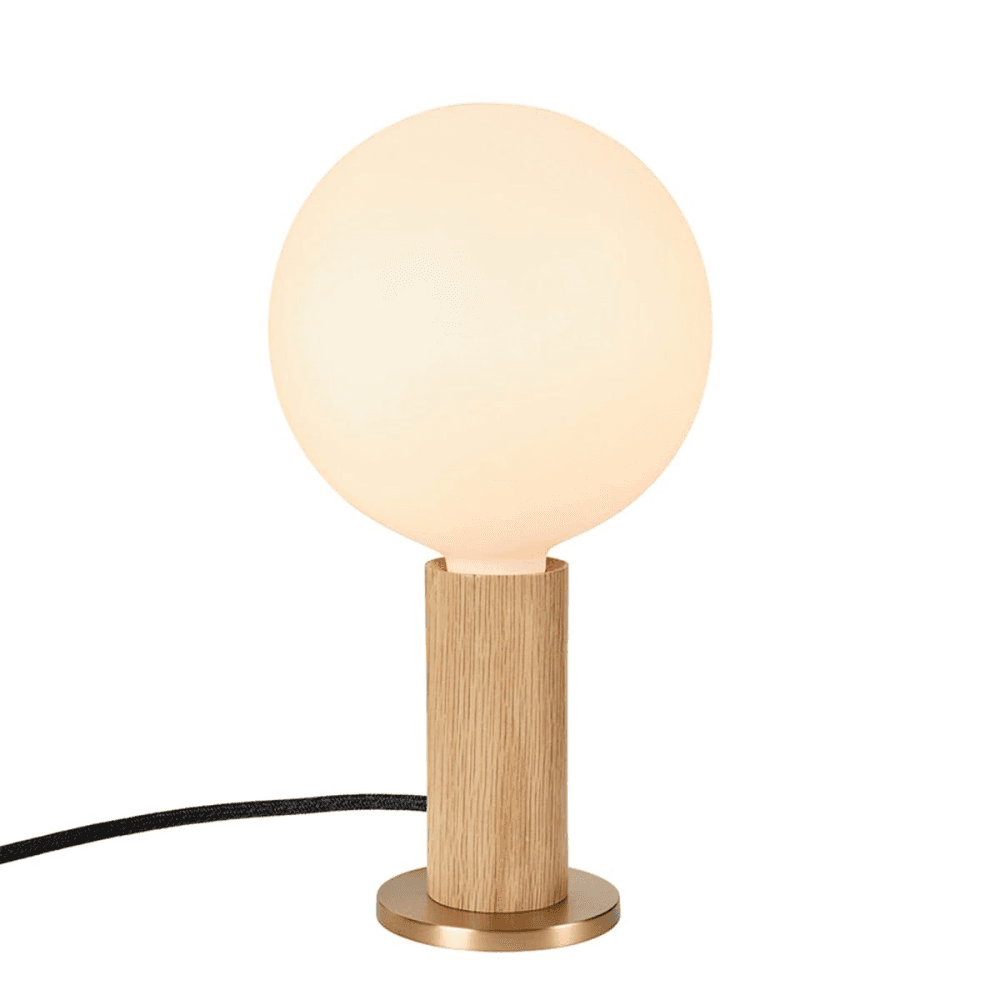 Knuckle Pendant Table lamp with sphere bulb, H30 x D15cm, Oak & Brass