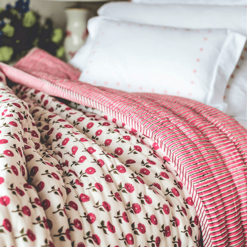 Daisy Quilt, Double, Pink