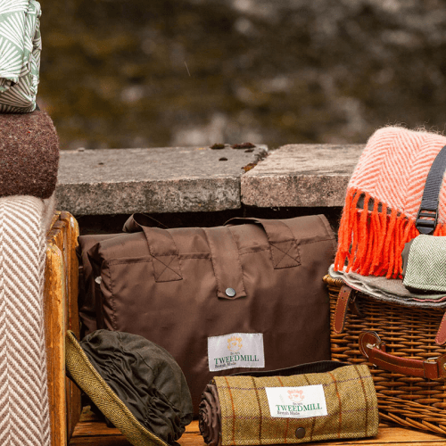 Image showing the Eventer Picnic Rug, 137 x 170cm, Brown/Beige/Green product.
