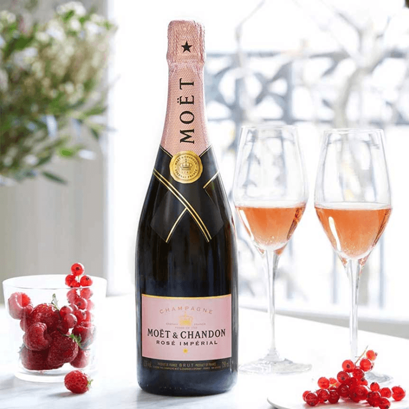 Moet & Chandon Rose Imperial Champagne, 75cl