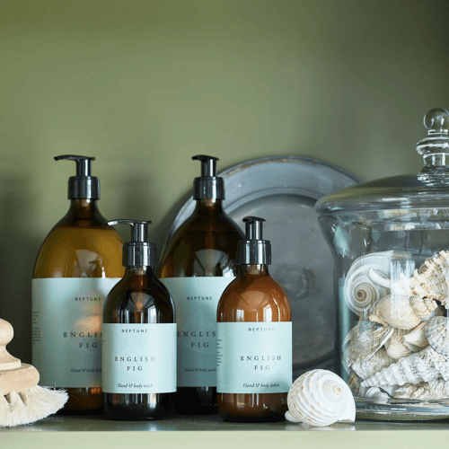 Image showing the English Fig Hand & Body Lotion, 300ml product.