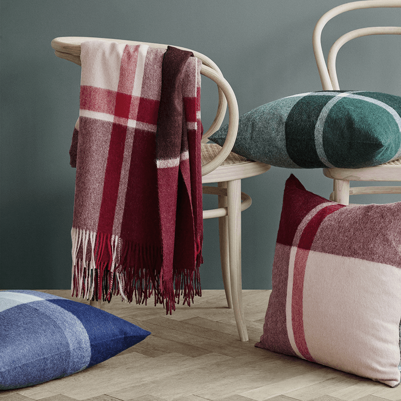 Manhattan Plaid Throw, H200cm x W130cm, Bordeaux/Red