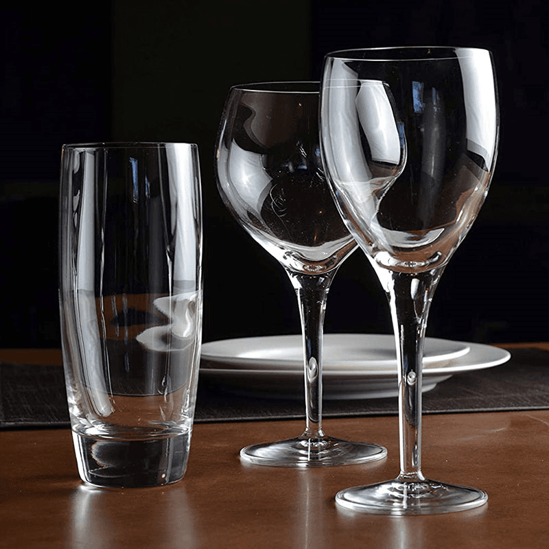 Michelangelo Masterpiece set of 4 large wine glasses, 340ml