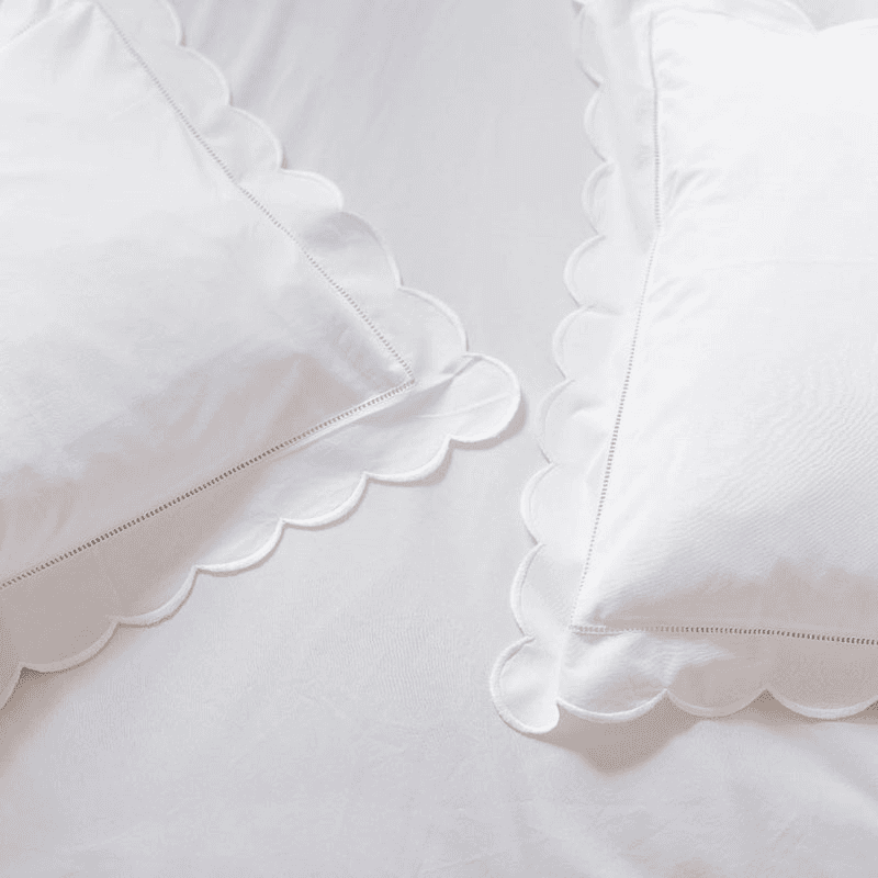 Scallop Super King Pillowcase, White