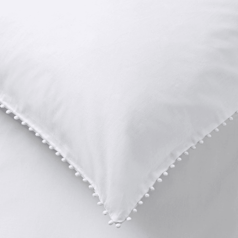 Avignon - 200 Thread Count Square housewife pillowcase, White
