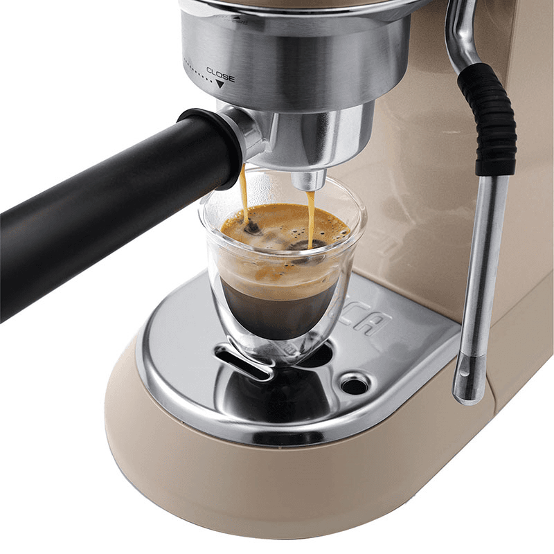 Dedica Arte Manual Coffee Machine, Beige