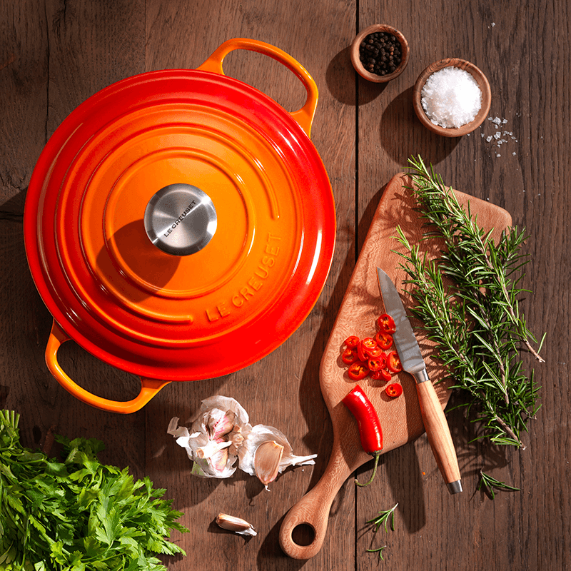 Signature Cast Iron Round casserole, 28cm - 6.7 litre, Volcanic