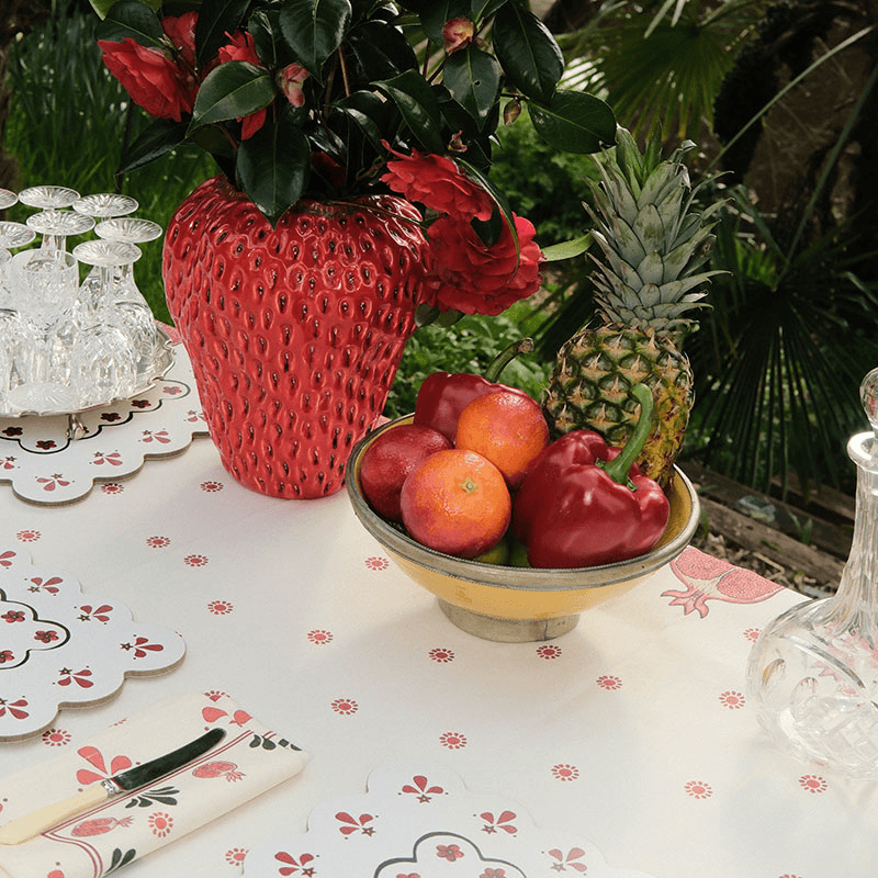 Bell Hutley Tablecloth, 138cm x 260cm, Pomegranate
