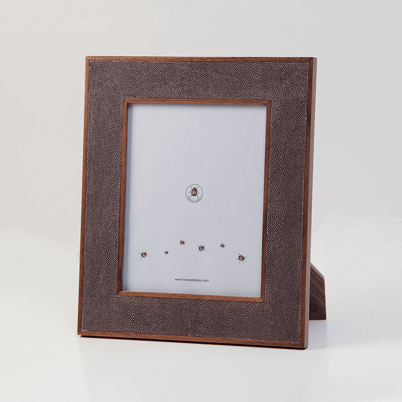 Classic Photo  Frame, 10 x 8", Mulberry Shagreen