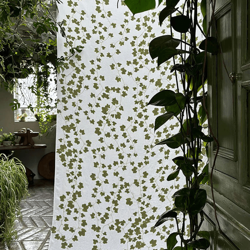 Ivy Herbarium Linen Tablecloth, 165 x 300cm, Green