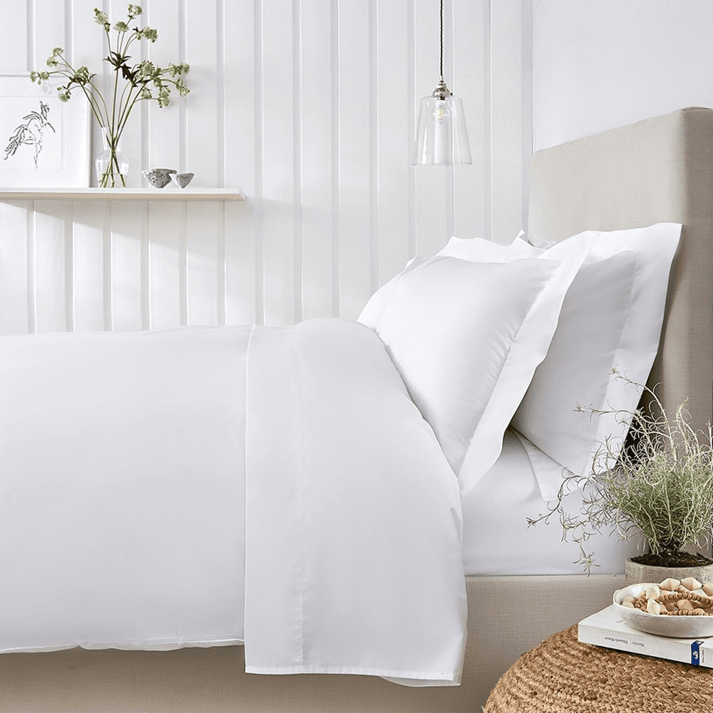 Essentials - 200 Thread Count Egyptian Cotton Super king duvet cover, W260 x L220cm, White