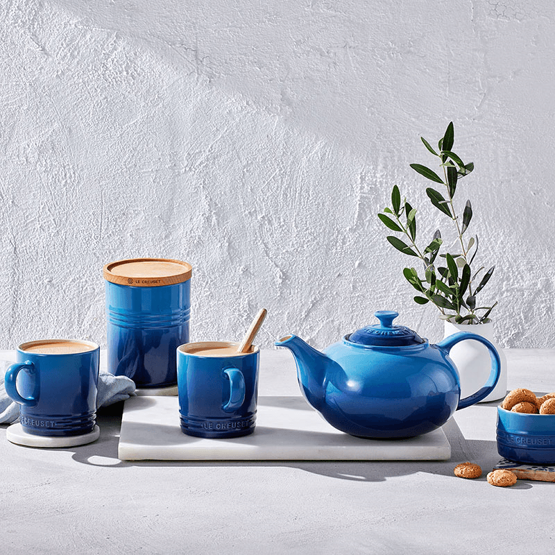 Stoneware Medium Storage Jar with Wooden Lid, Azure