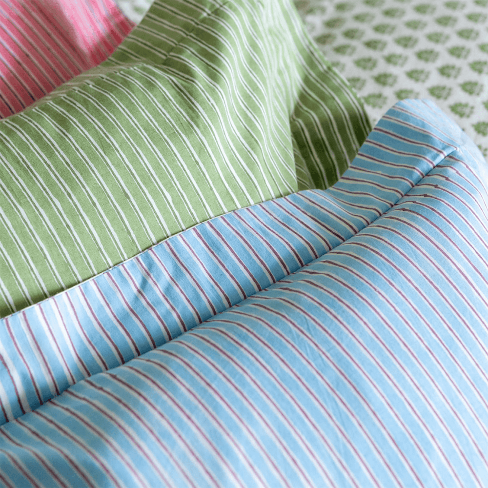 Pomily Standard Pillowcase, Blue