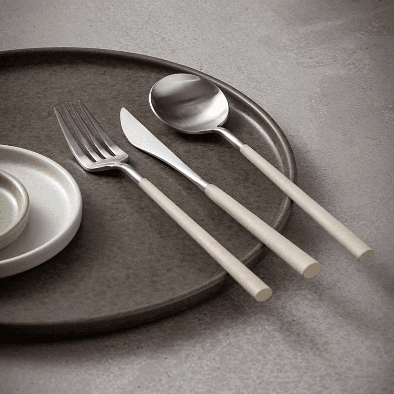 Mito 24 Piece Cutlery Set, Cru