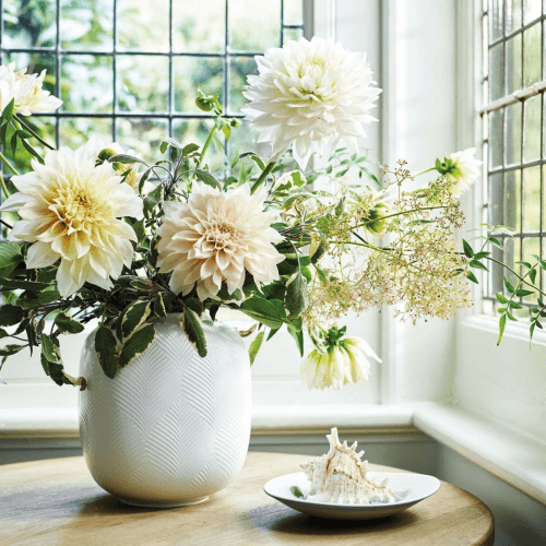 Image showing the White Folia Rounded vase, 21cm product.