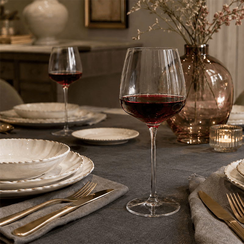 Isabel Red wine glass, Clear