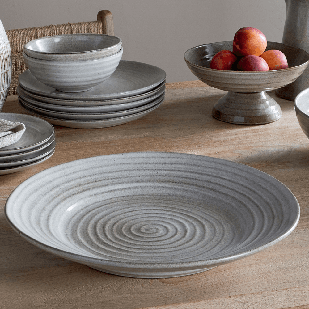 Valinha Dinner Plate, Grey