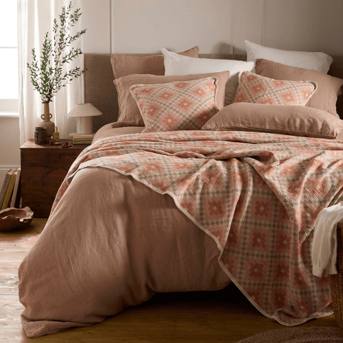 Image showing the 100% Linen Duvet Cover product.