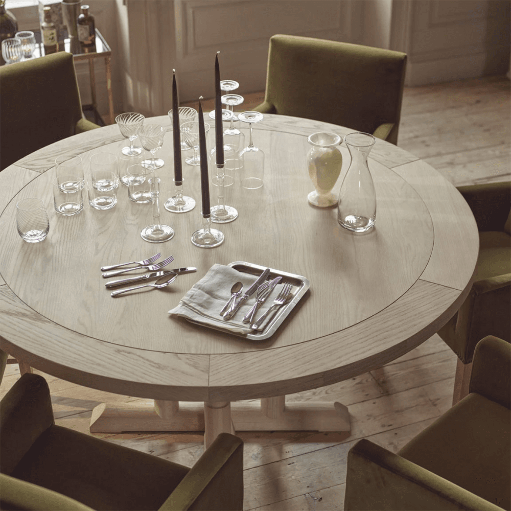 Battersea 6 Seater Round Dining Table, Oak