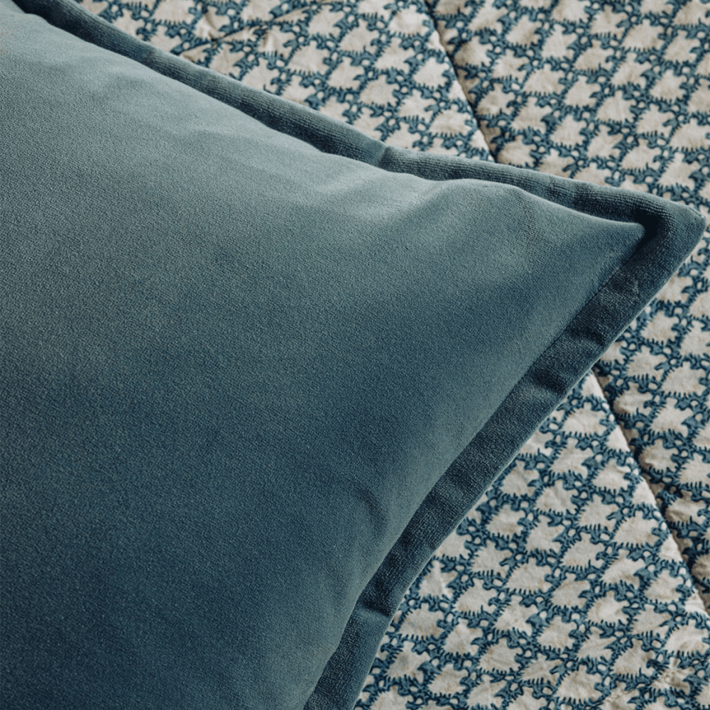 Clara Bedspread