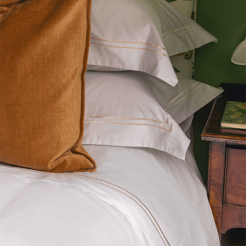 Evora Double Corded Pair of Pillowcases