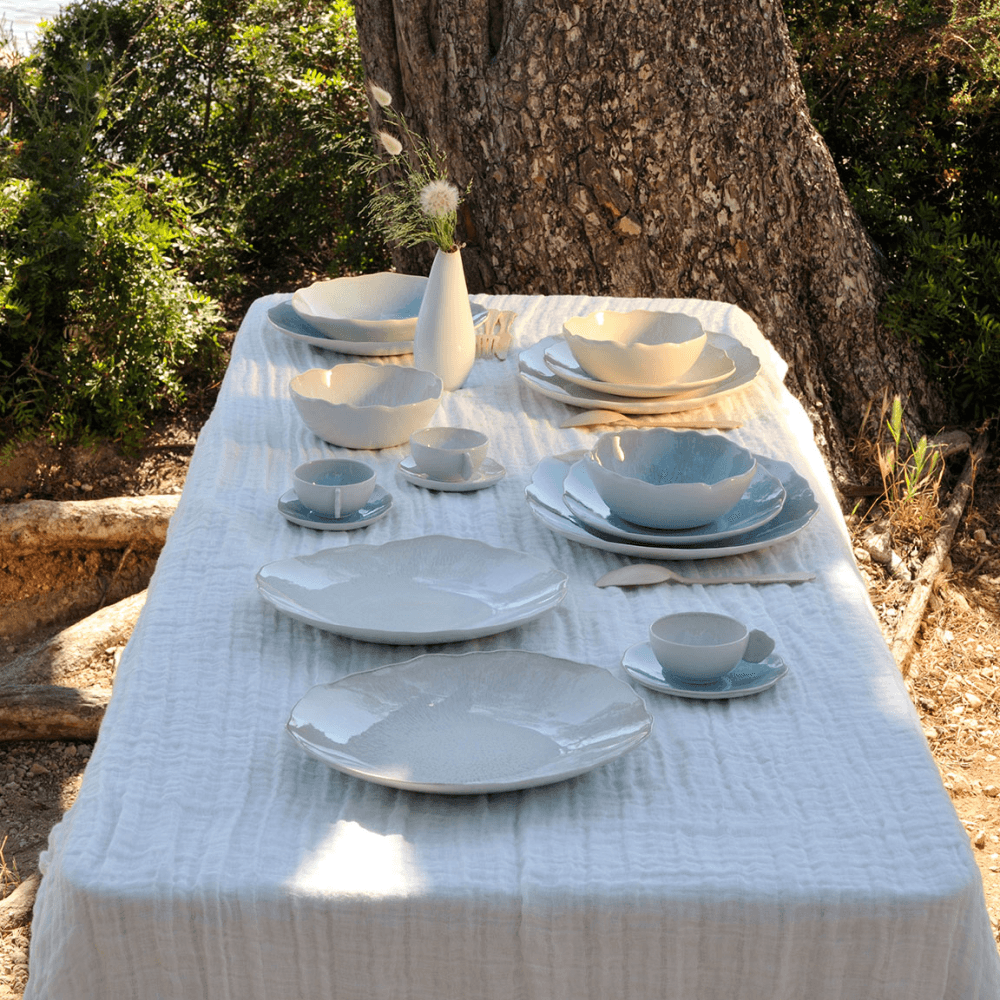 Plume Pair of dessert plates