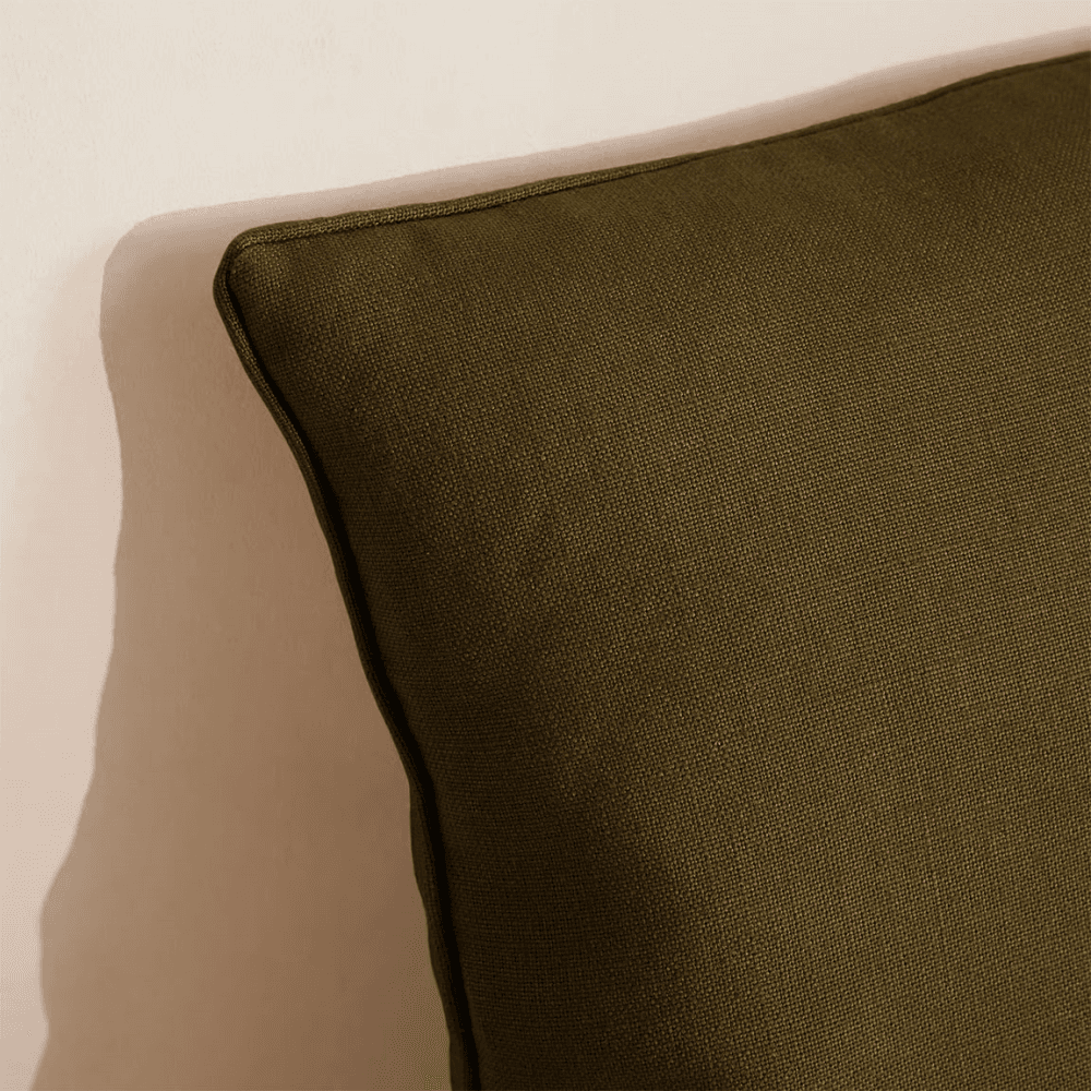 Vinnie Cushion