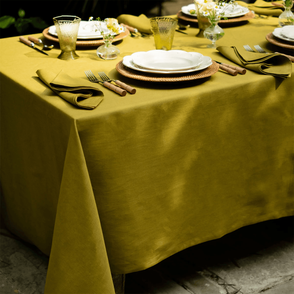 Classic Linen Tablecloth