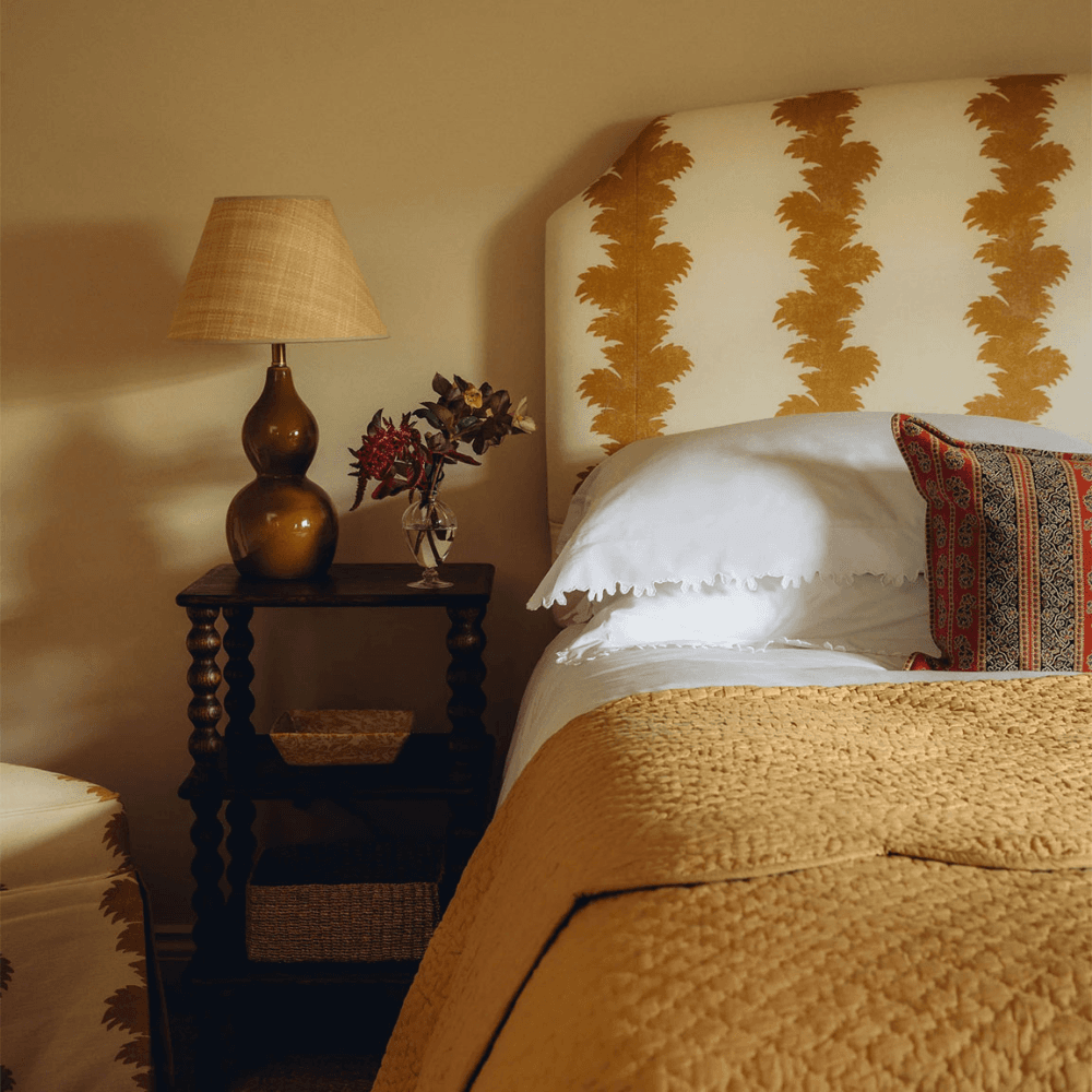 Nina Scalloped Bedspread