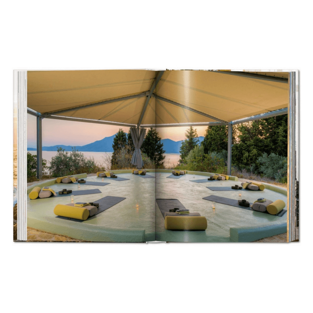 Great Escapes Yoga: The Retreat Book