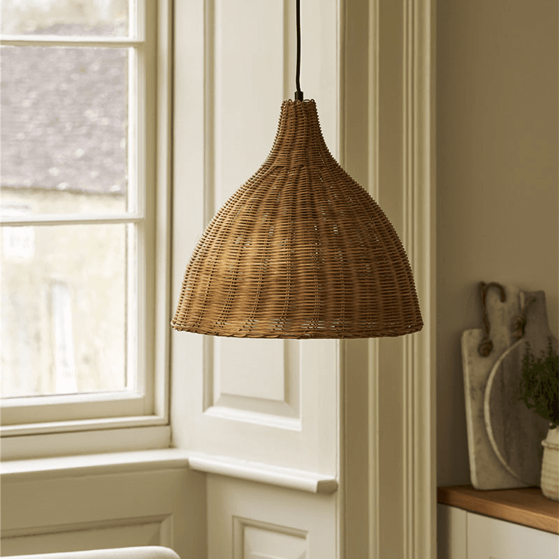 Mouldon Rattan Pendant Light