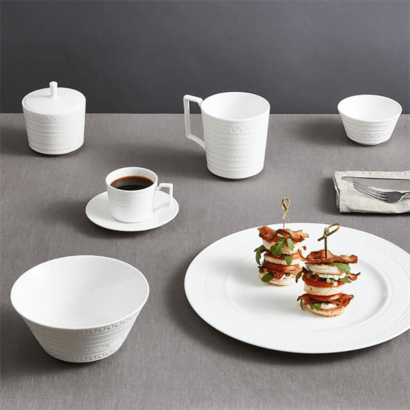 Intaglio 21 Piece Dinner Set, White