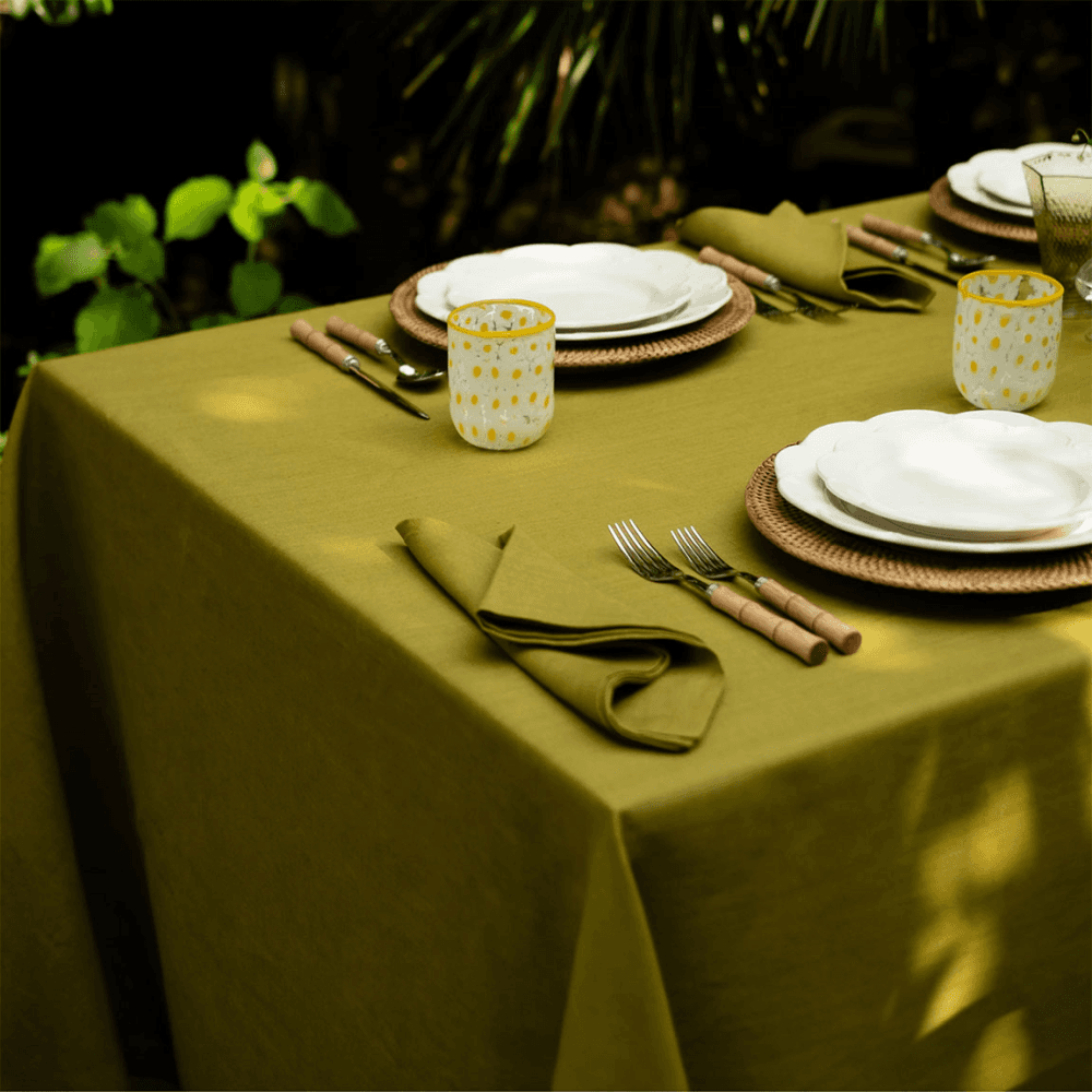 Classic Linen Tablecloth