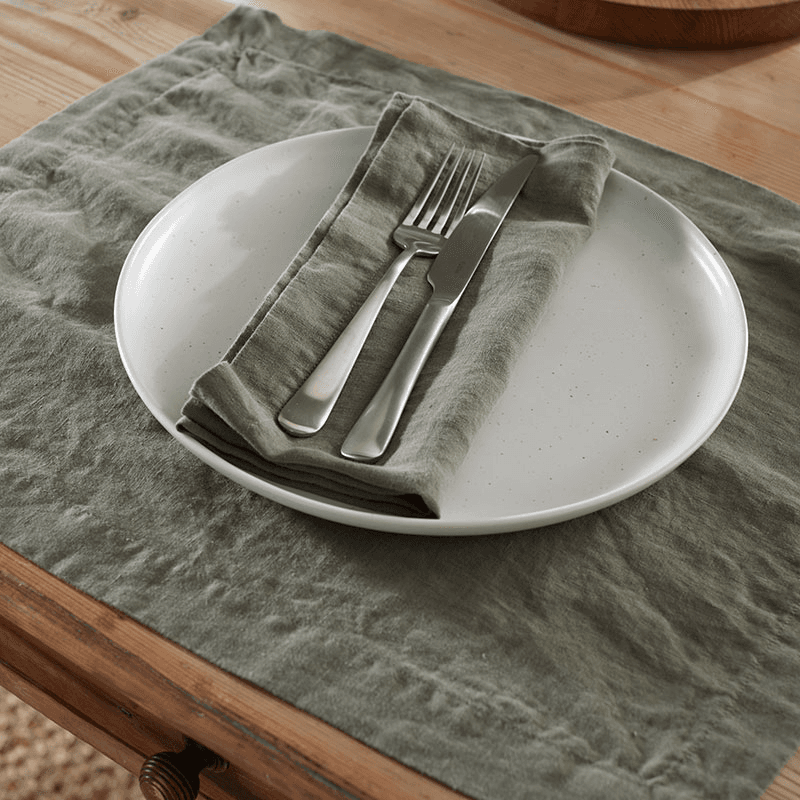 Linen Set of 2 Placemats, Olive