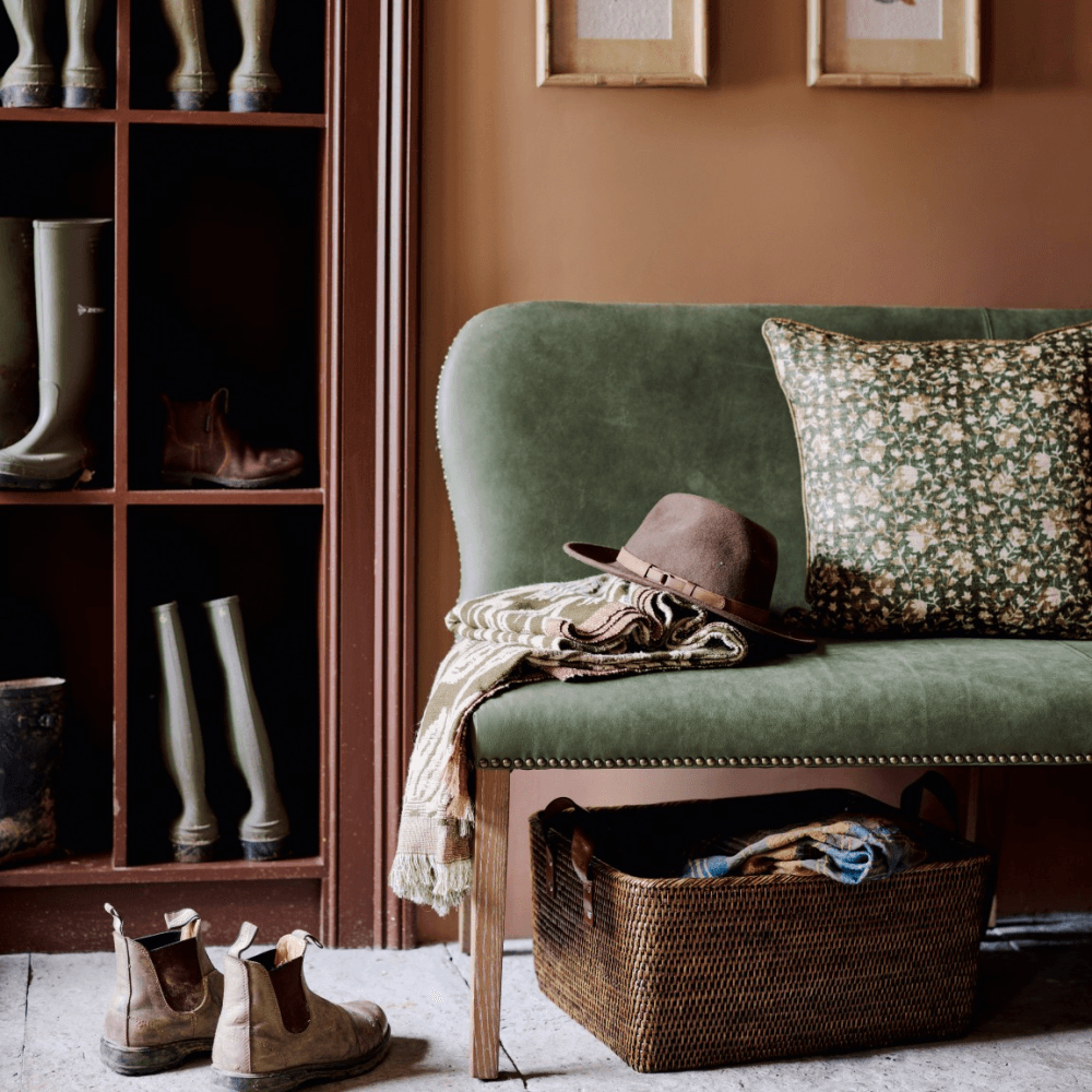 Stafford Bench, Green / Areca