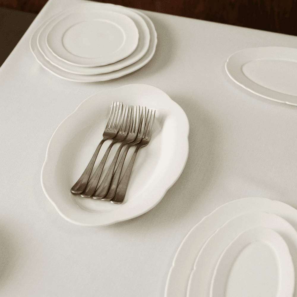 Silhouette by Sergio Herman Set of 2 High Oval Plates, White