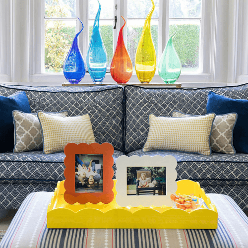 Image showing the Lacquered Scallop Photo Frame product.