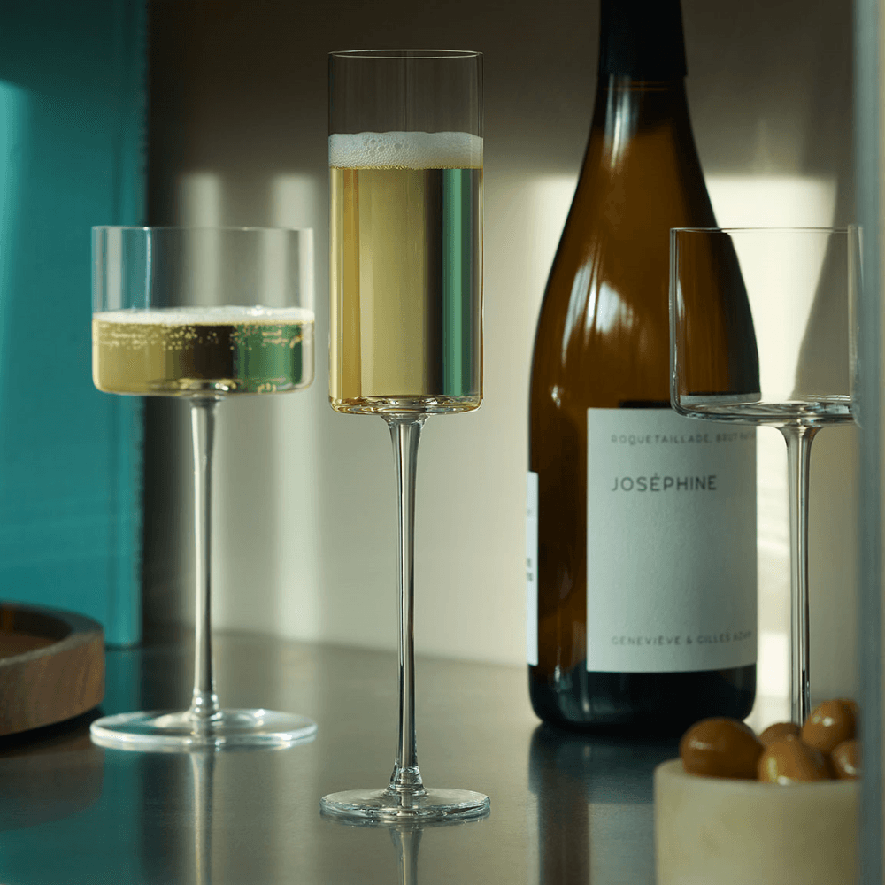 Moderne Set of 2 Cocktail Glasses, Clear
