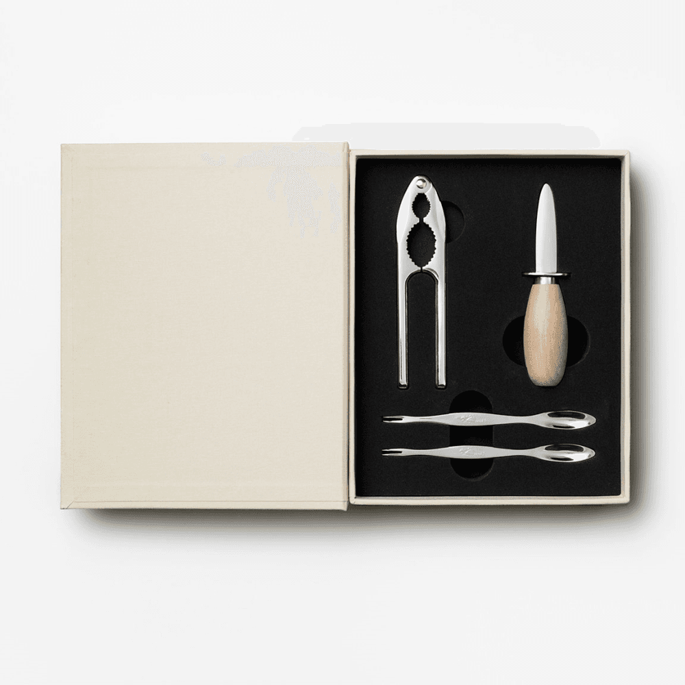 The Essentials Seafood Tools, Beige/Red