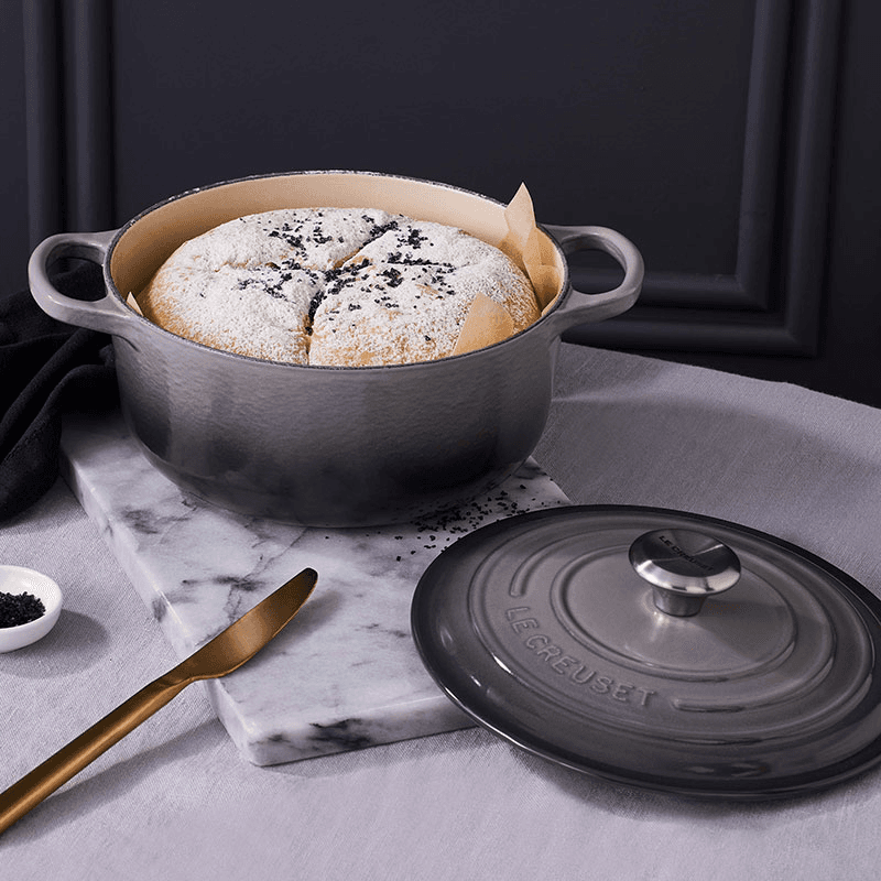 Signature Cast Iron Round Casserole